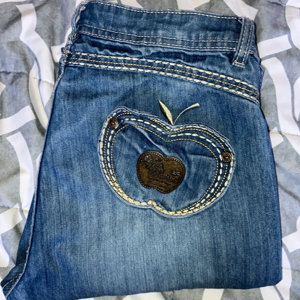 Apple bottom jeans